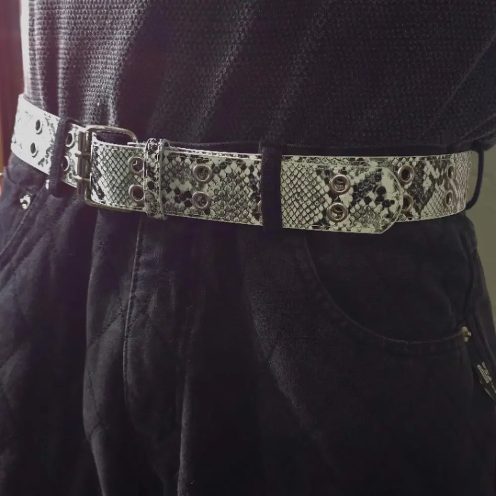 Python Print Wide Grommet Belt -- White/Black -- 44 in -- Good Condition